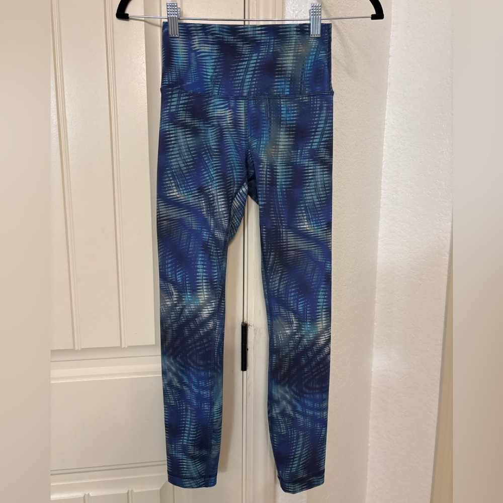 Lululemon Blue Green‎ Patterned Leggings Size 4 High Rise Athletic Yoga Pants
